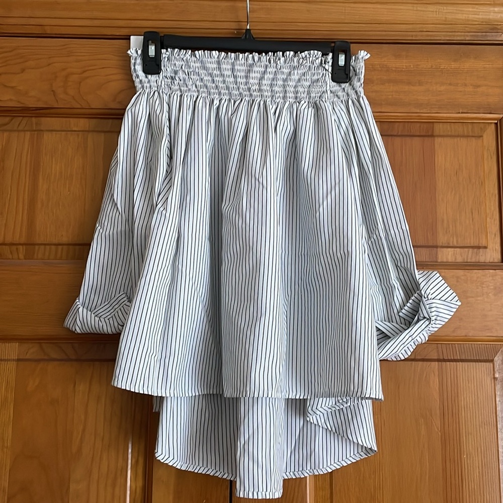 Aqua - strappless blouse